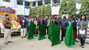 यातायात नियमों के पालन से ही सड़क दुर्घटनाओं पर लग सकता है अंकुश : जिलाधिकारी